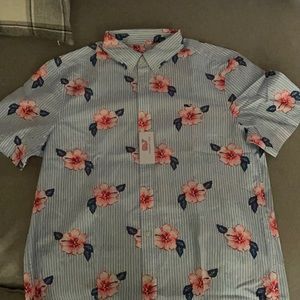 Vineyard vines men’s classic fit.   SS hibiscus stripe classic size large NWT